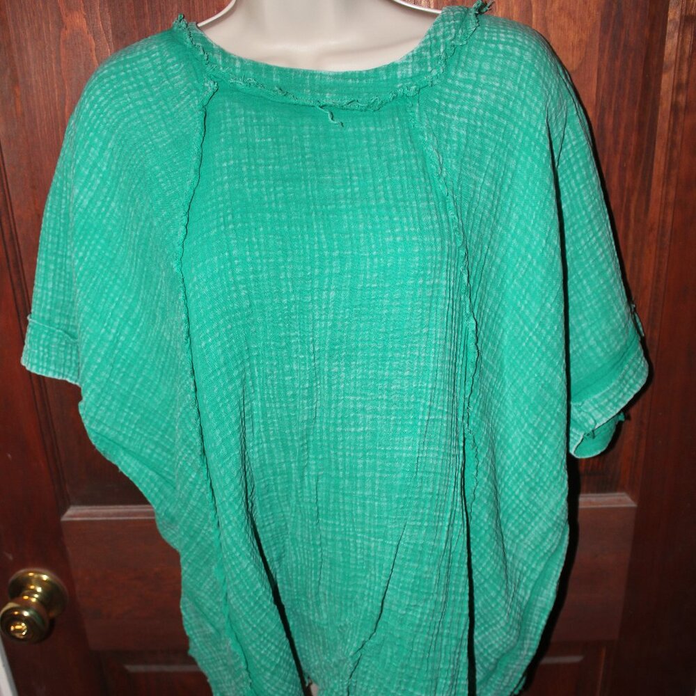Super Soft - Boxy Shirt w/Frayed look